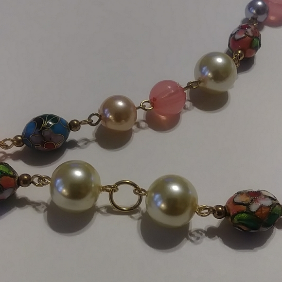 🔥2 for $20🔥Beaded Necklace with Rhinestone Butterfly Pendant/Brooch - Picture 4 of 5